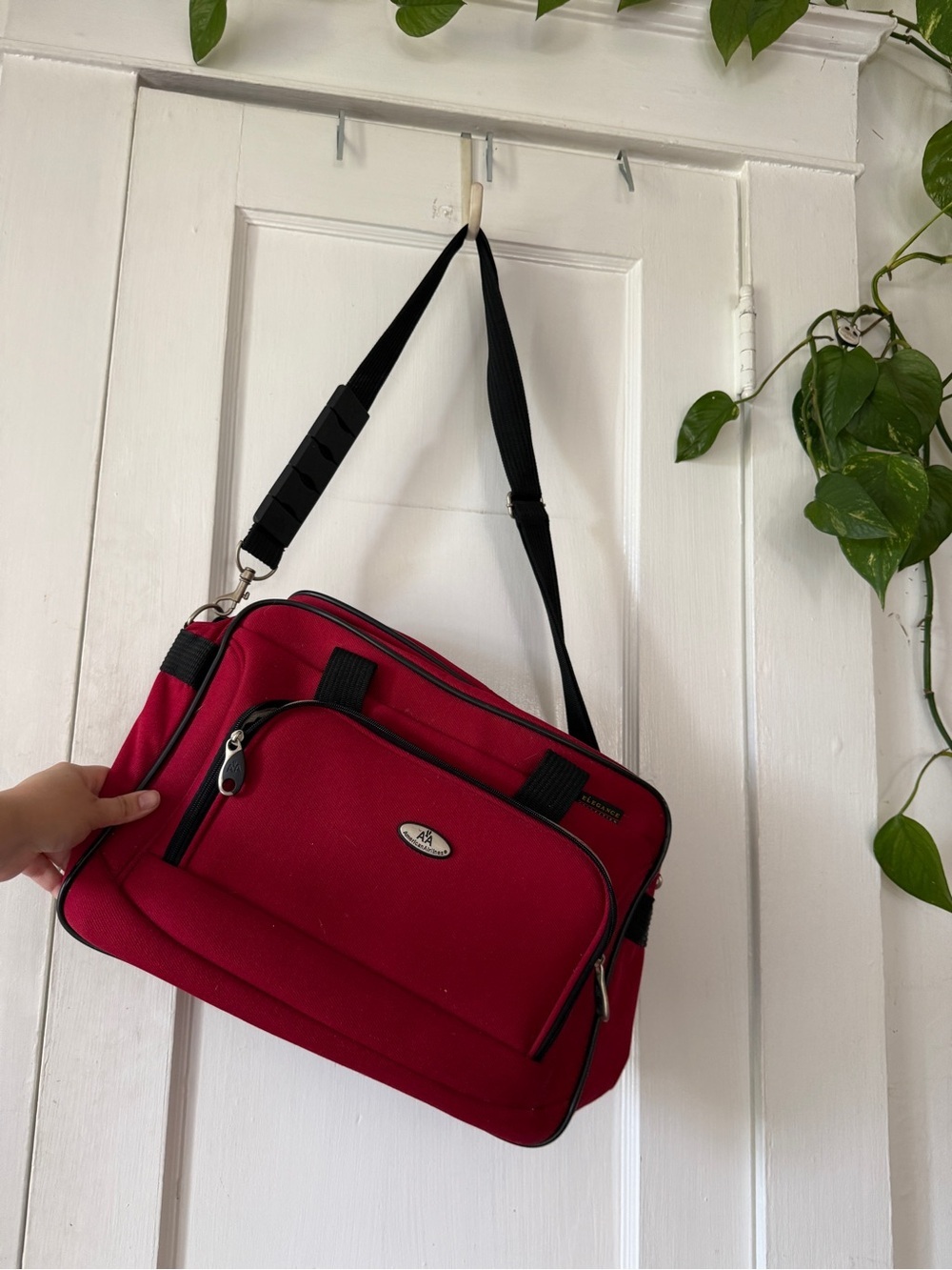 American Airlines Red Laptop Shoulder Bag with Adjustable Strap
